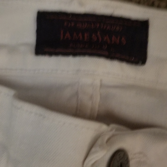 Euc ladies distressed james jeans - Picture 5 of 7